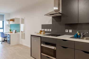 Platinum Studio at Pavilion Court, 20 First Way, Wembley, London, HA90PE - Image 6